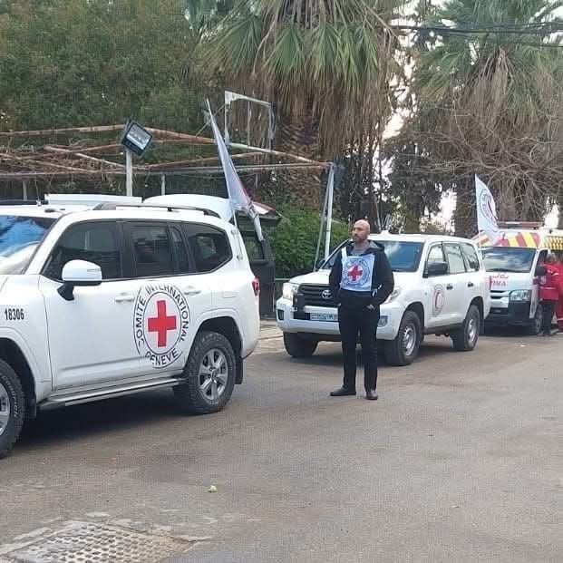 7205e03f-ecea-41bb-a77d-63e892edaaeb