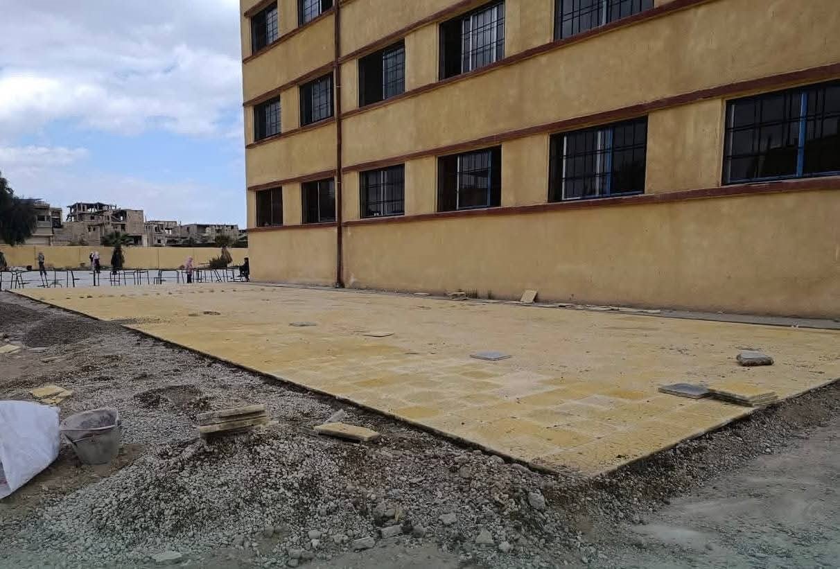 eb8724c2-b1d1-45f5-bdad-f91a3e44f458